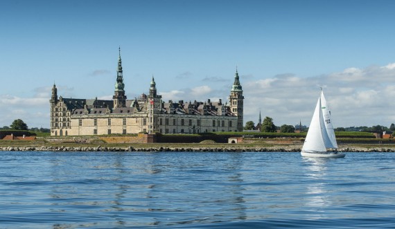 Kronborg Slot set fra ØResund